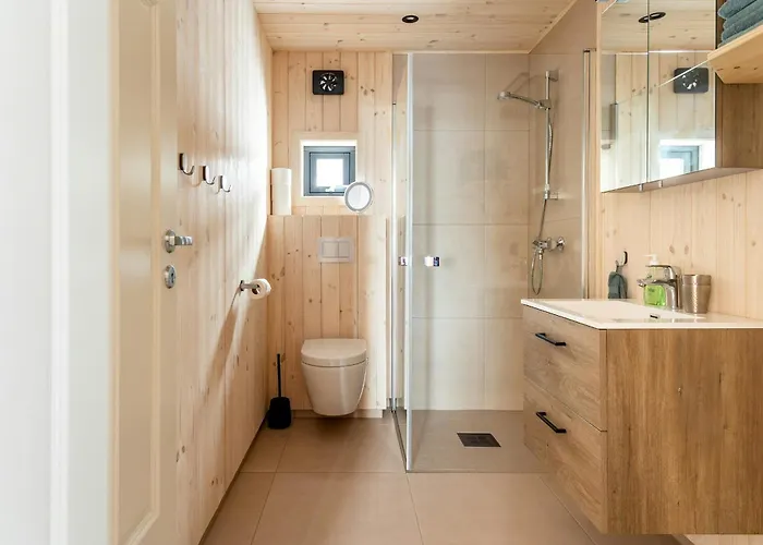 Lys Lodge Ved Nisser-Soen Naer Arendal